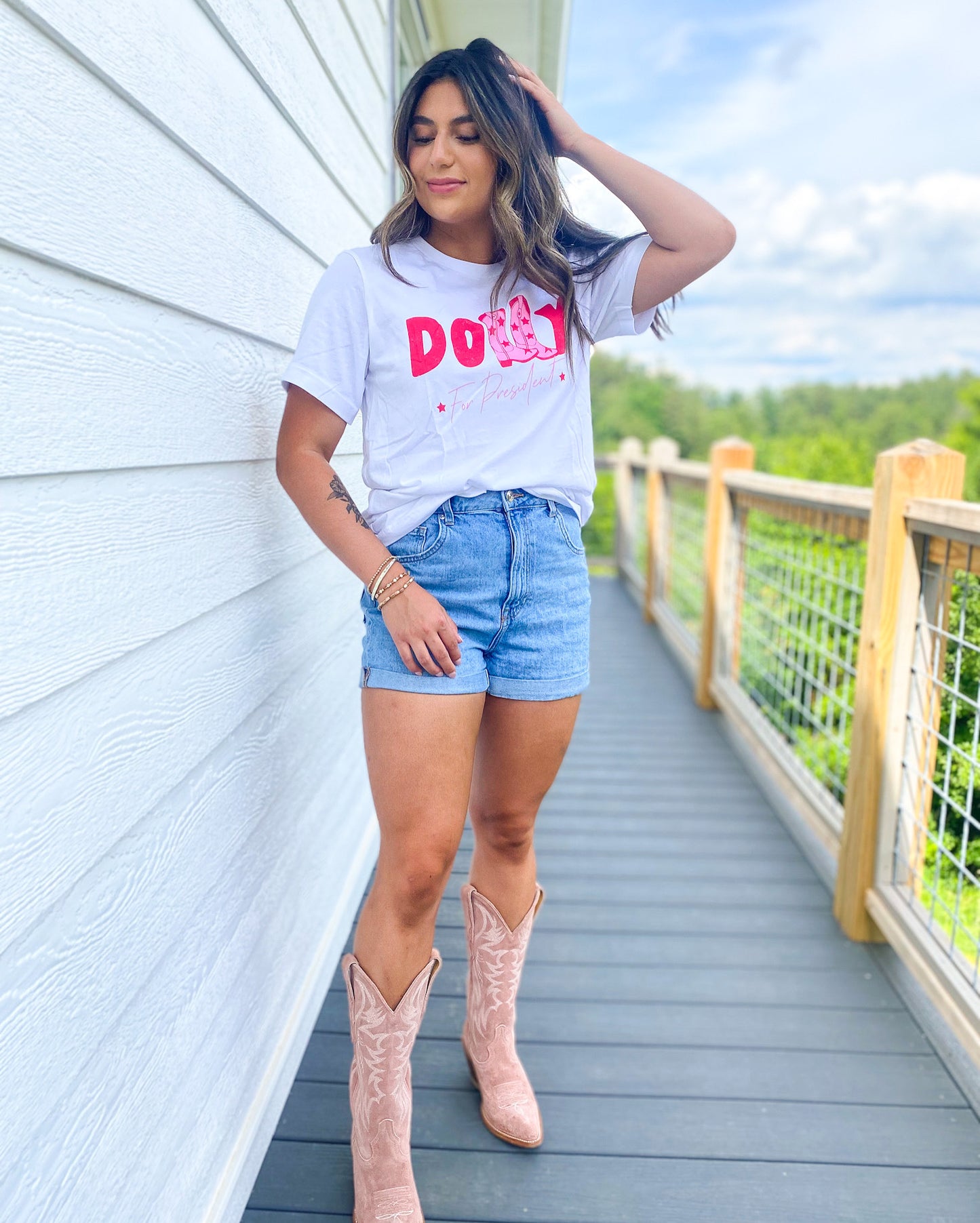 Dolly For President Graphic Tee