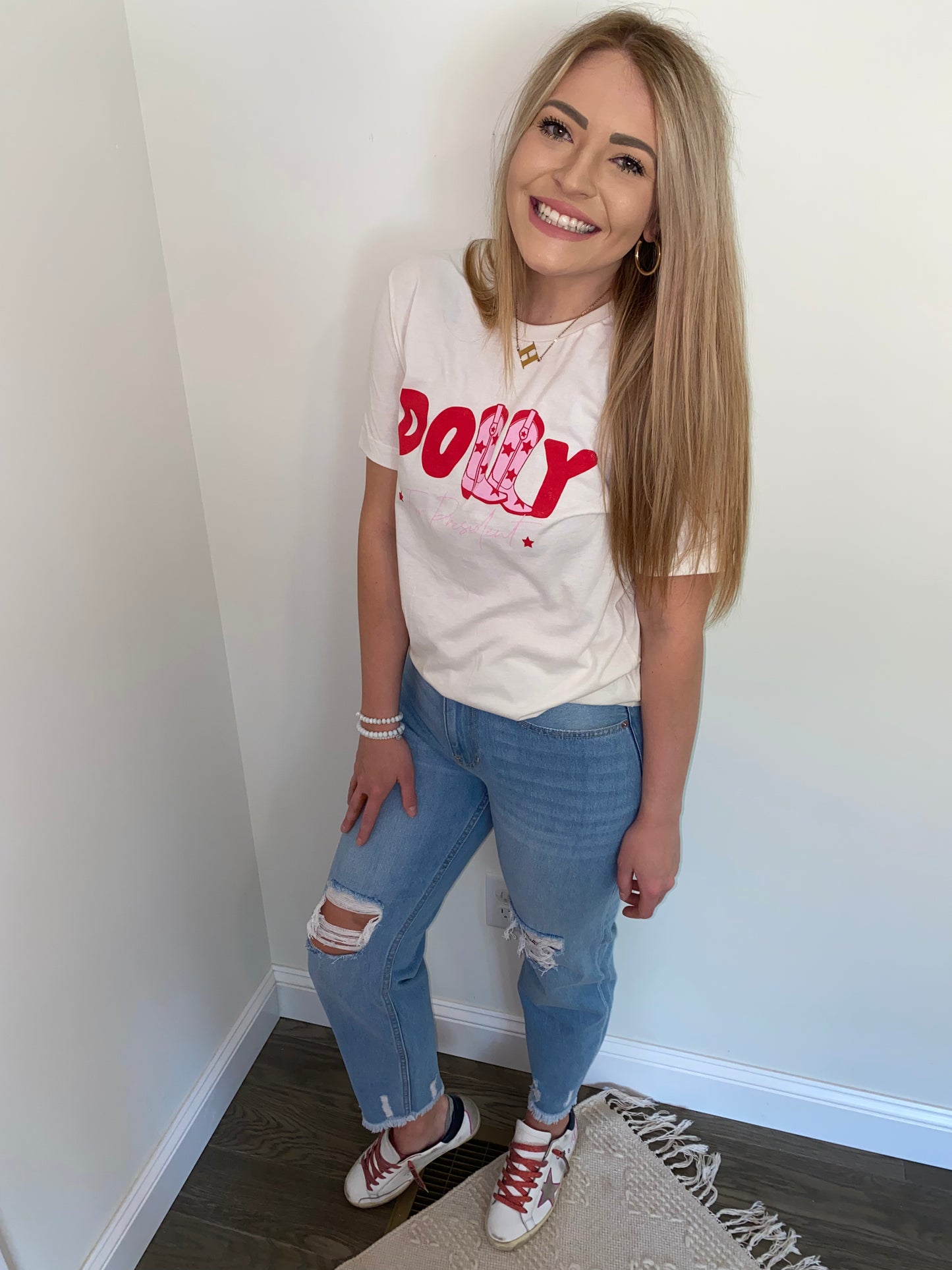 Dolly For President Graphic Tee