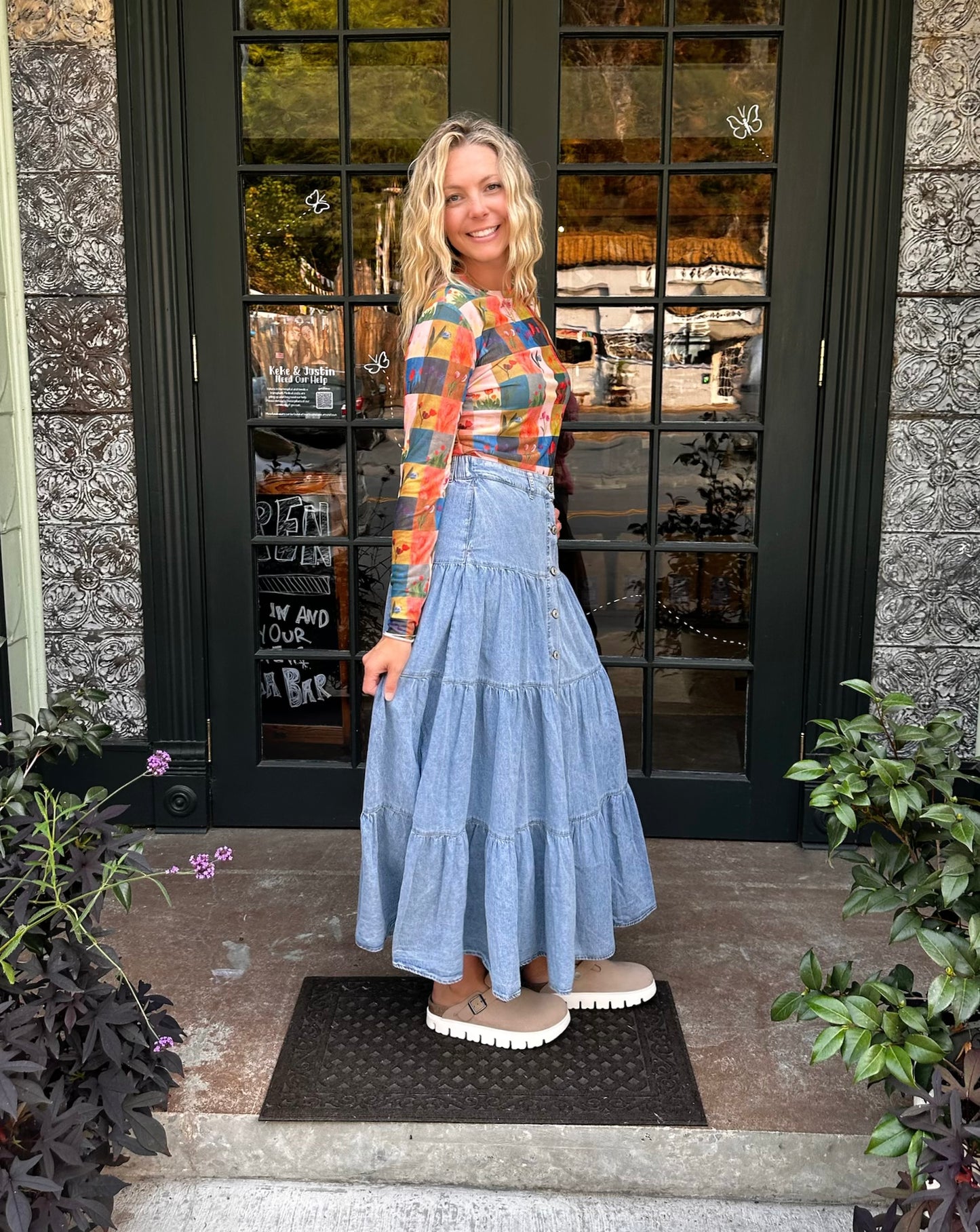 Folklore Tiered Denim Maxi Skirt Large Folklore Tiered Denim Maxi Skirt Large